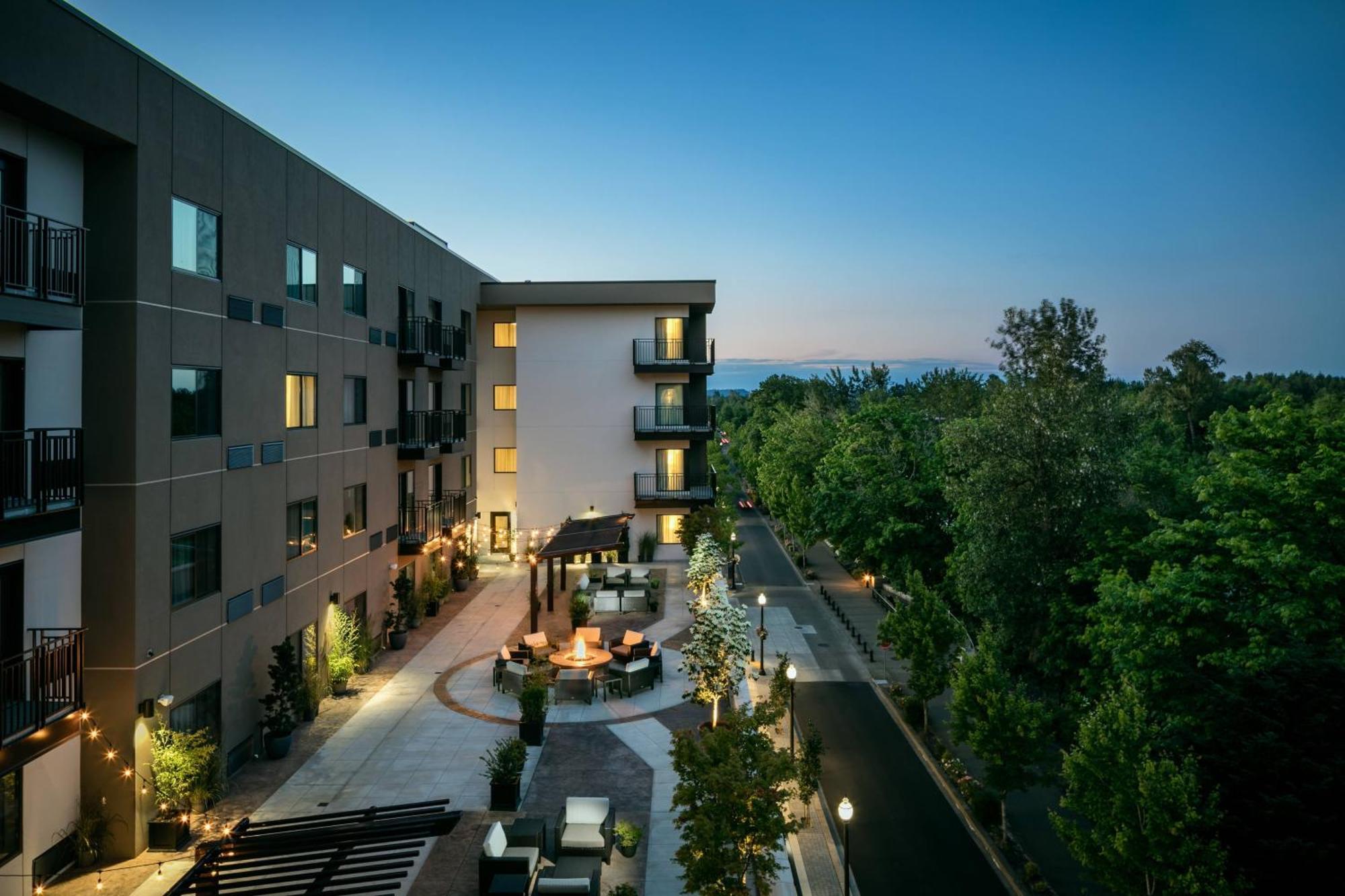 Courtyard By Marriott Corvallis Esterno foto