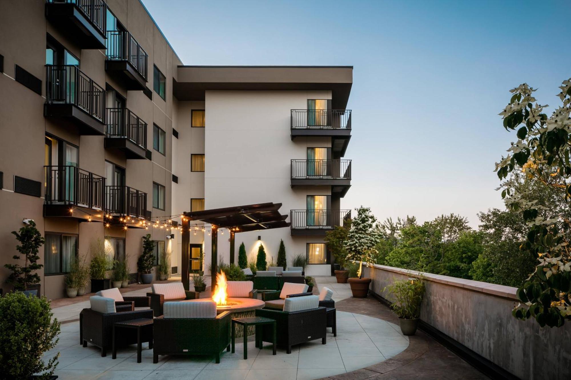 Courtyard By Marriott Corvallis Esterno foto